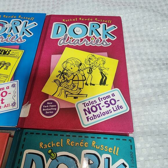 DORK DIARIES EUC SET OF 6 HARDBACK RACHEL RENE BOOK SERIES SET 0 - Picture 4 of 7